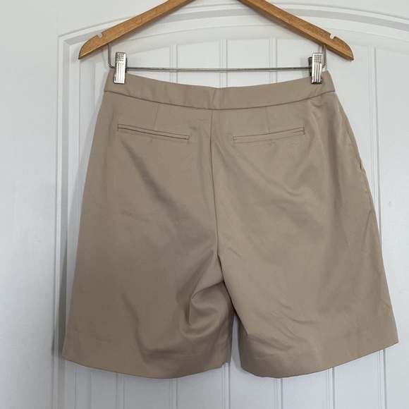 Talbots petites stretch Shorts Size 6 - Picture 3 of 5
